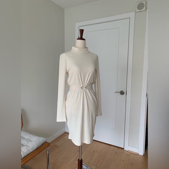 Dream Bandits Dress with Cut-outs. Size Medium. - Picture 2 of 5